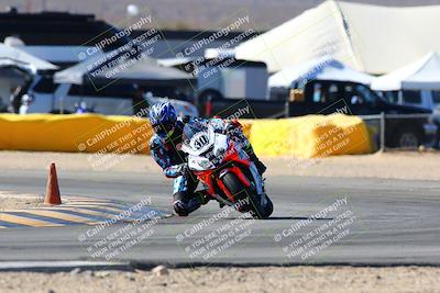 media/Feb-12-2022-SoCal Trackdays (Sat) [[3b21b94a56]]/Turn 2 (1045am)/